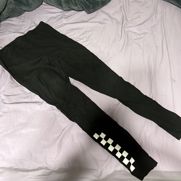 Black Vans leggings - Picture 3 of 3